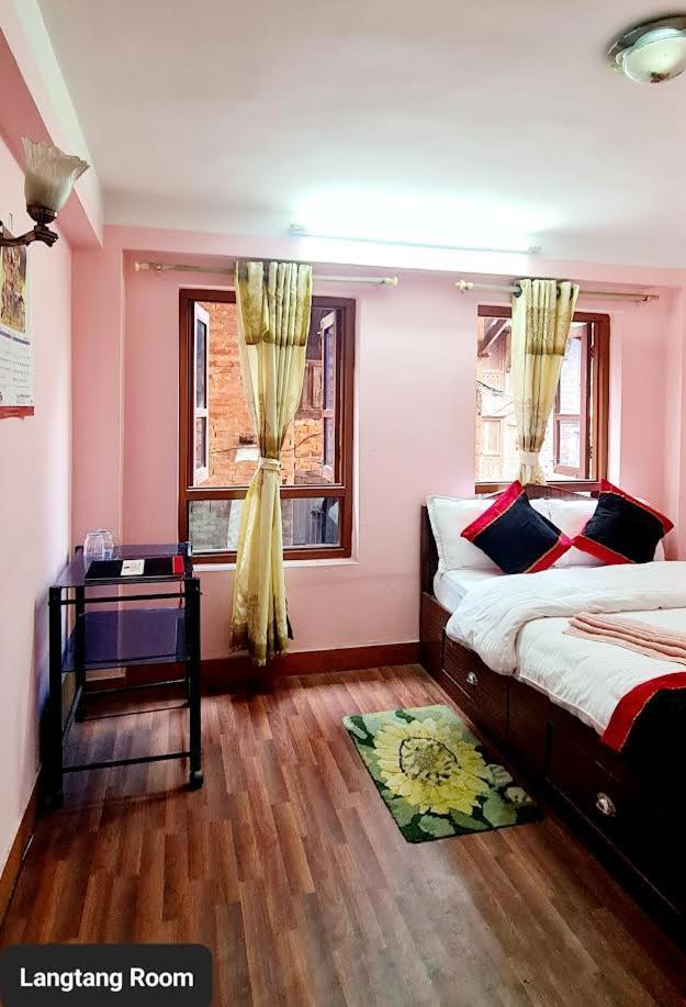 Bhatgoan Annapurna Guest House And Rooftop Restaurant מראה חיצוני תמונה